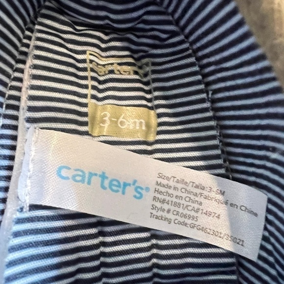 Carter's 3-6 month sneakers - Picture 4 of 4